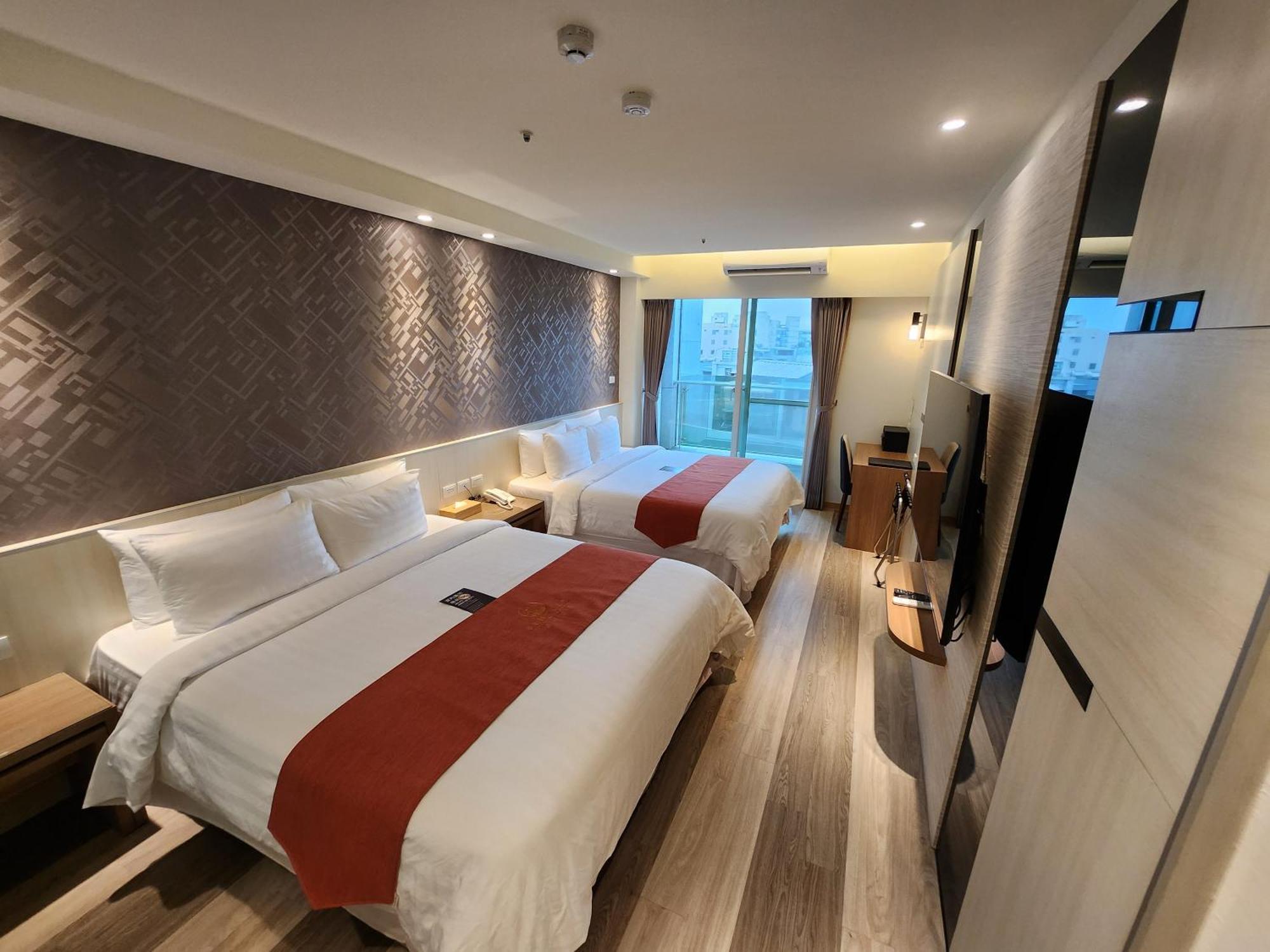 Bentley Hotel Чжунли Экстерьер фото