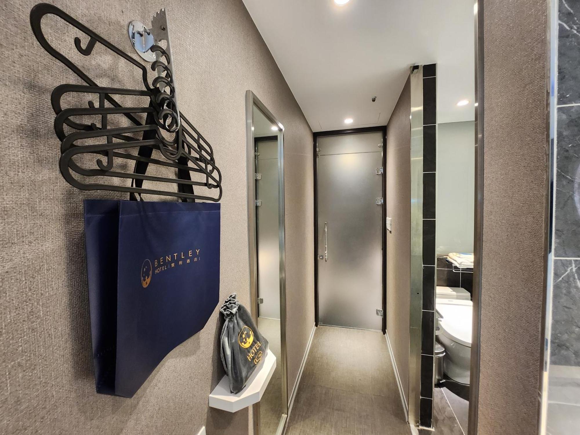 Bentley Hotel Чжунли Экстерьер фото