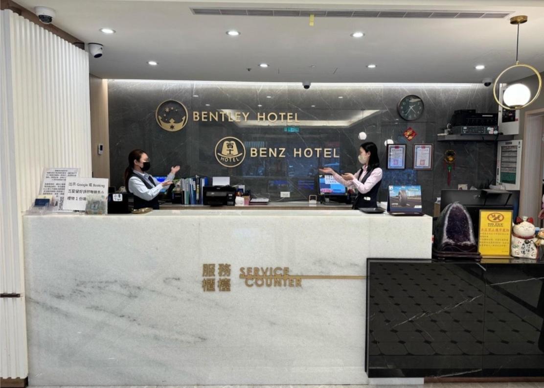 Bentley Hotel Чжунли Экстерьер фото